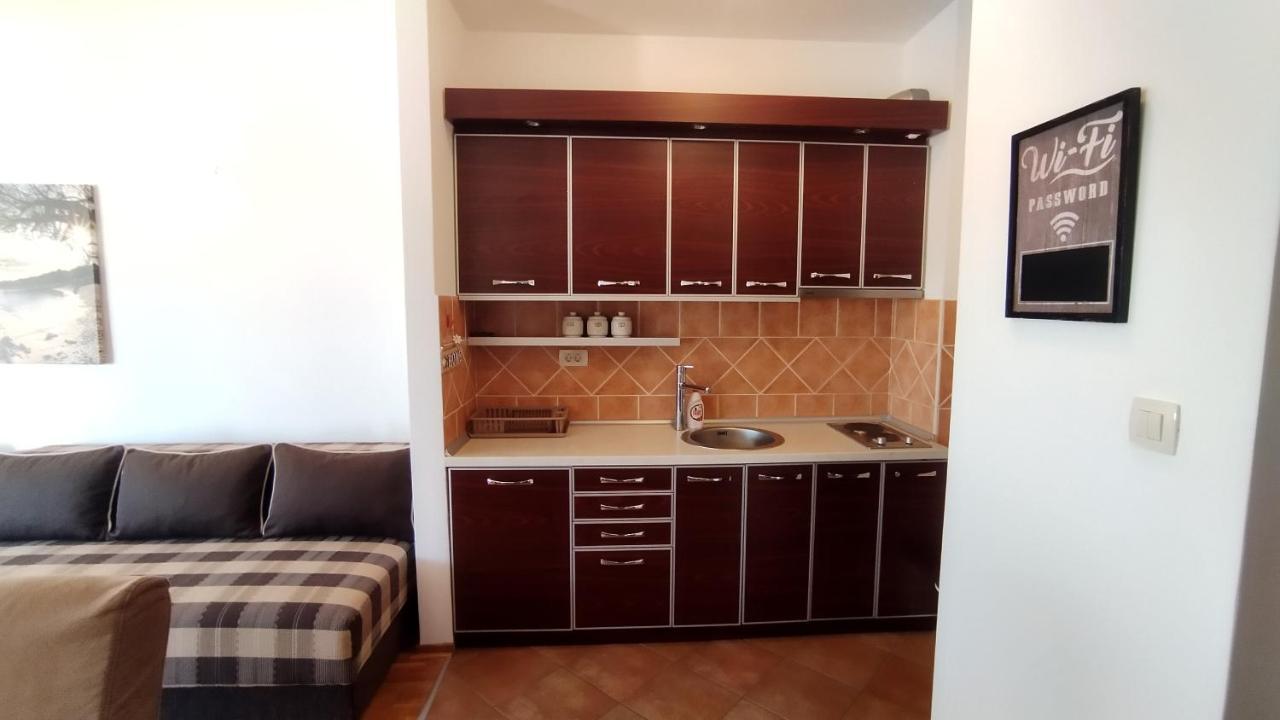 Rakocevic Apartments Petrovac Εξωτερικό φωτογραφία